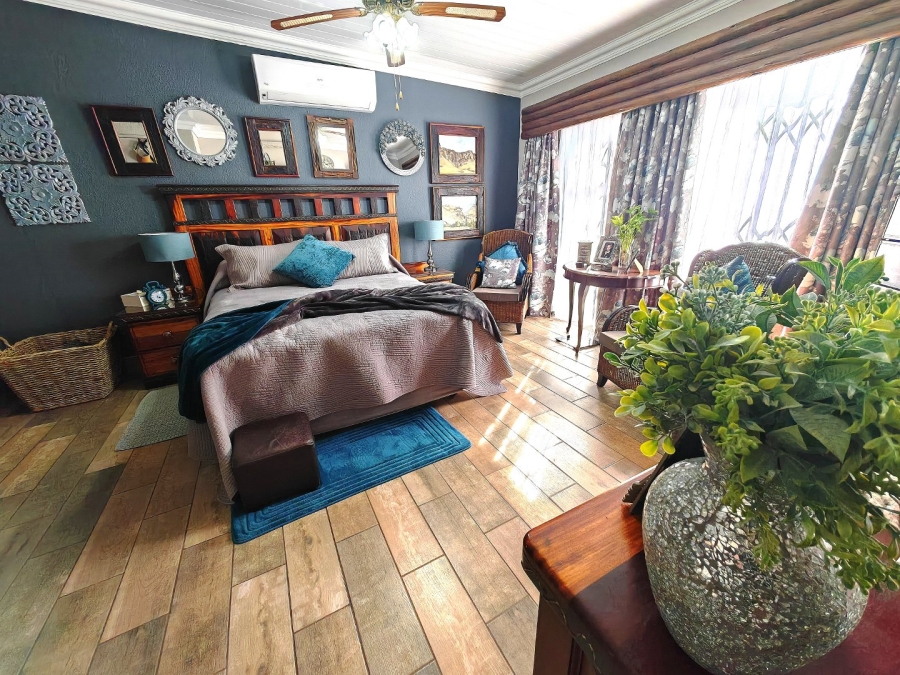 6 Bedroom Property for Sale in Dan Pienaar Free State